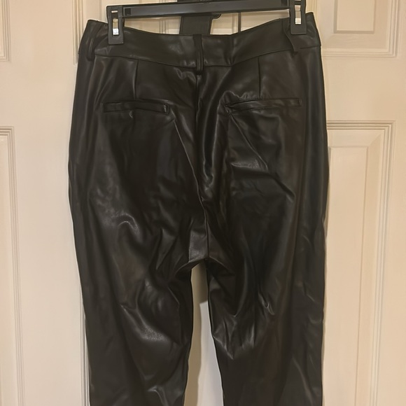 NWT Like the Moon faux leather pants with belt. Perfect for date night😊 - Picture 4 of 6